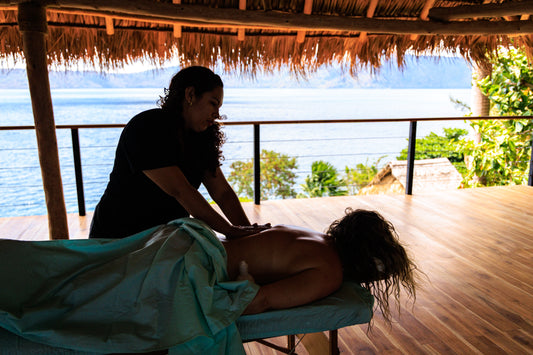 1-Hour Massage – Casa Mar y Sol